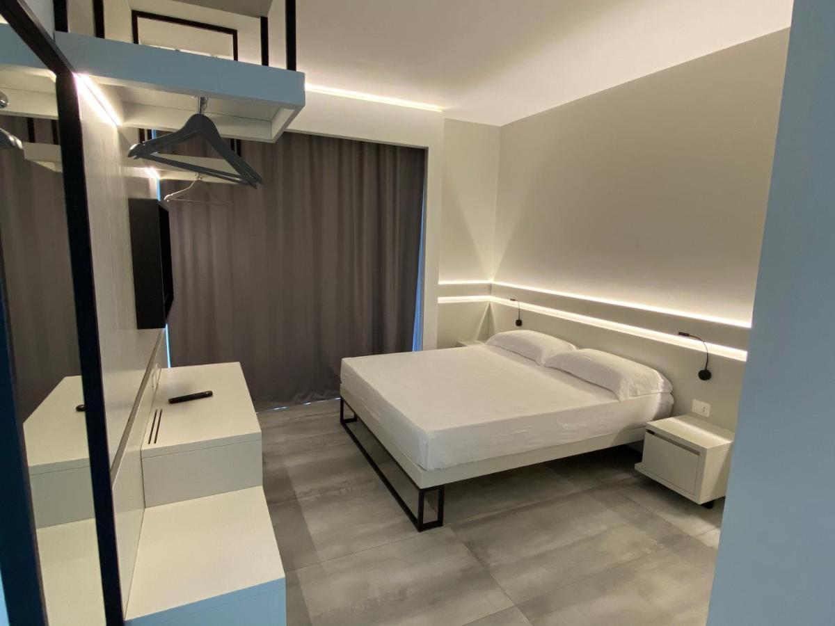 Aether Suites Tropea - Free Private Parking Buitenkant foto