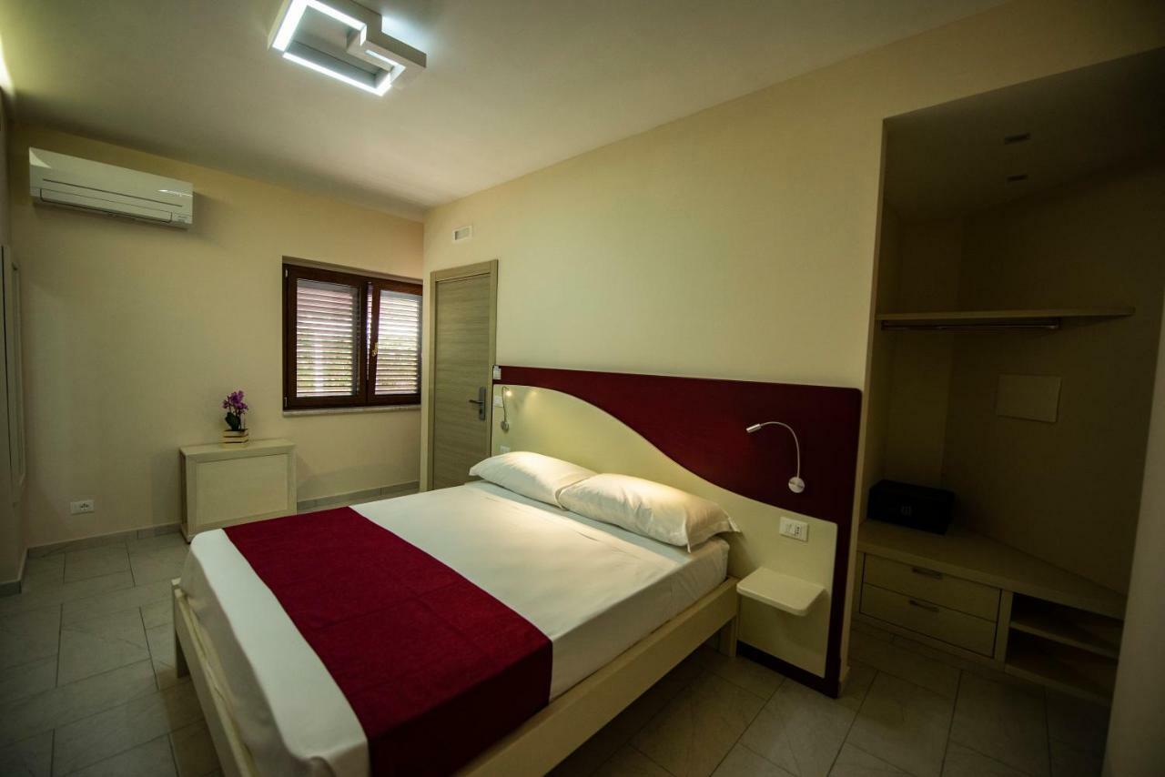 Aether Suites Tropea - Free Private Parking Buitenkant foto