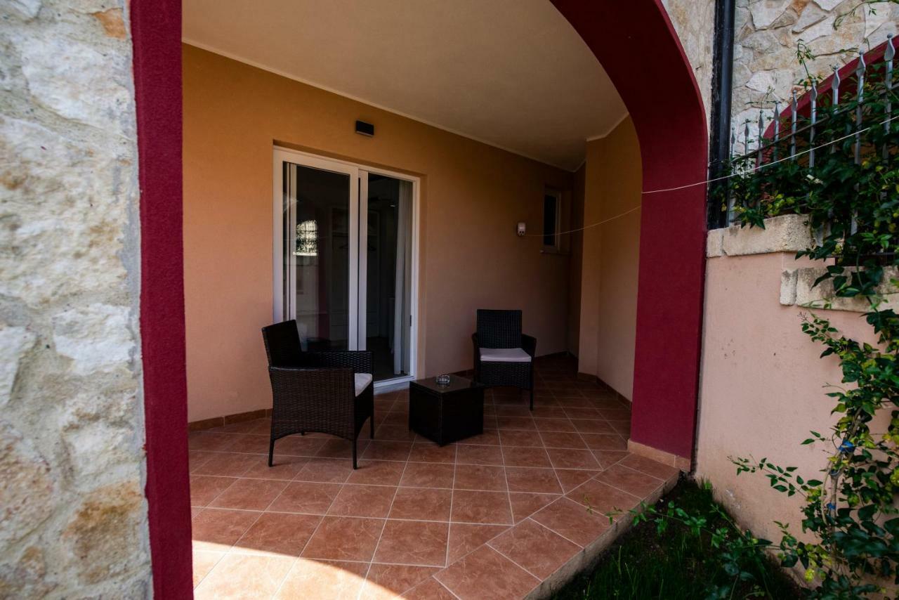 Aether Suites Tropea - Free Private Parking Buitenkant foto