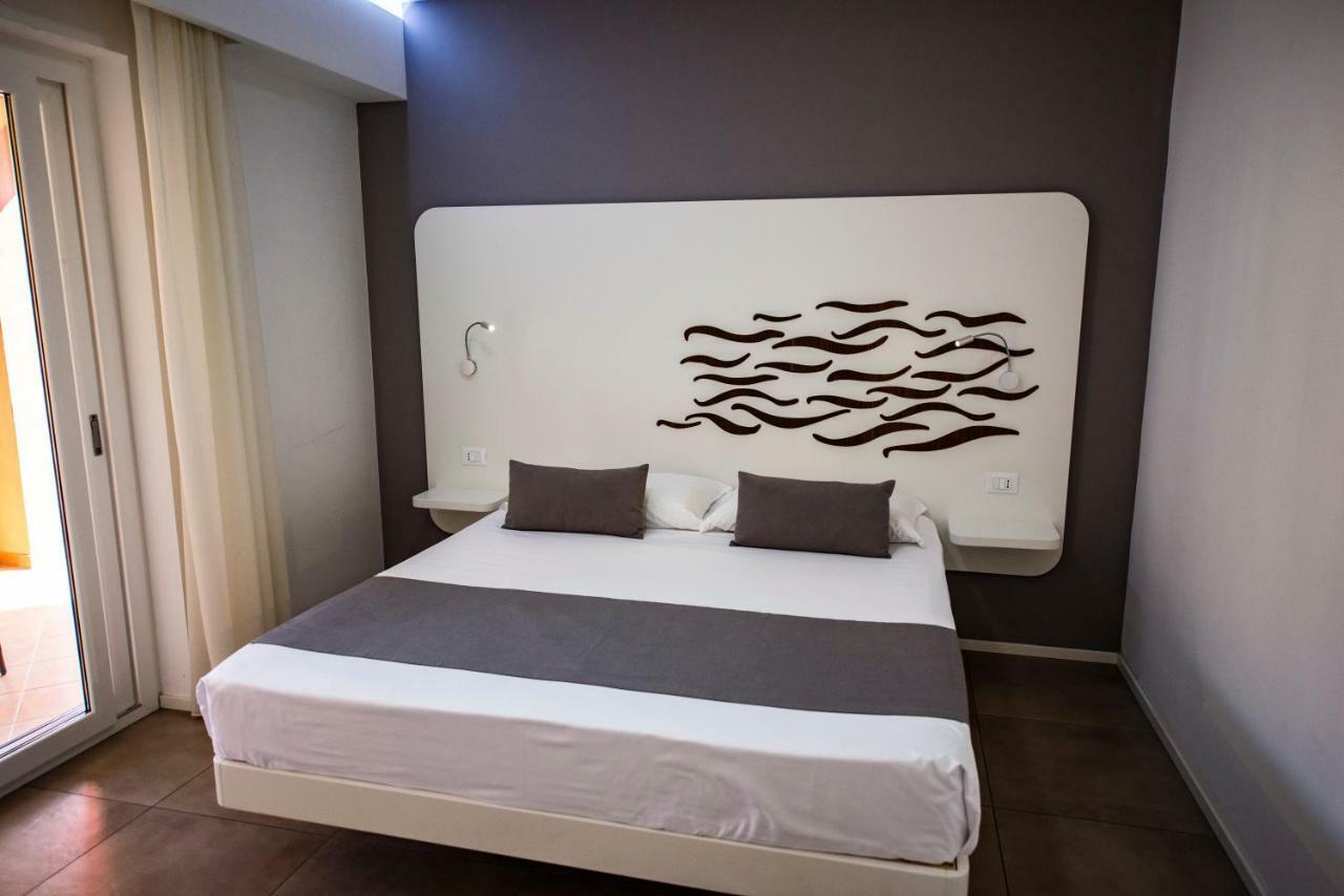 Aether Suites Tropea - Free Private Parking Buitenkant foto