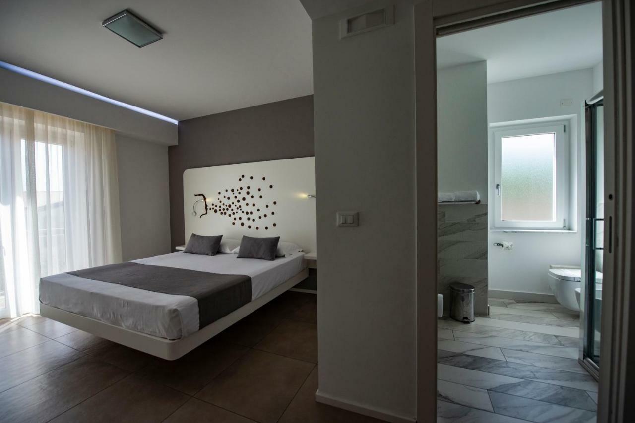 Aether Suites Tropea - Free Private Parking Buitenkant foto
